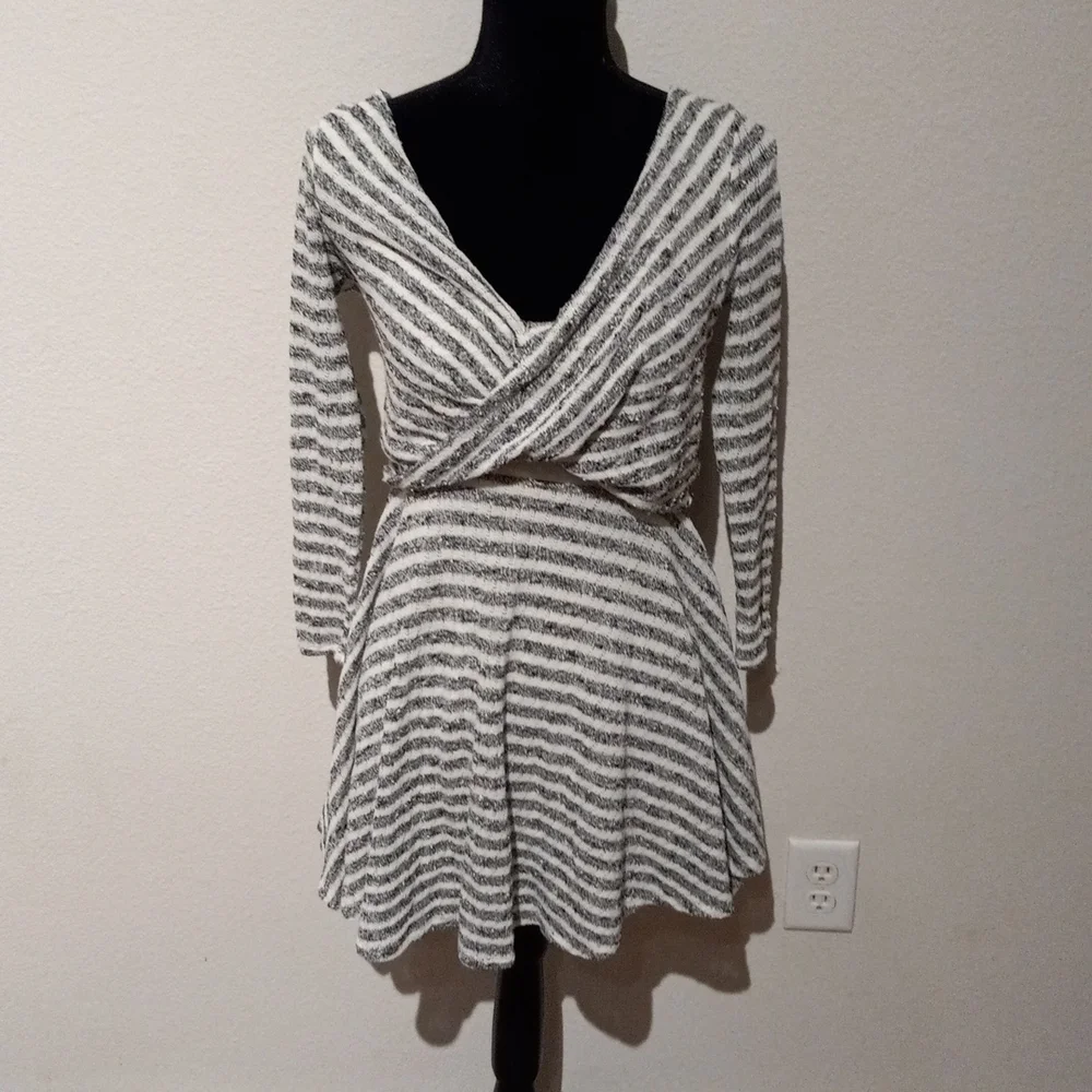 FREE PEOPLE size S sweater 2 layer dress